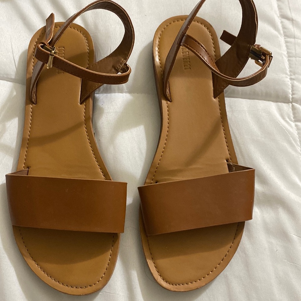 Brown fashion sandals